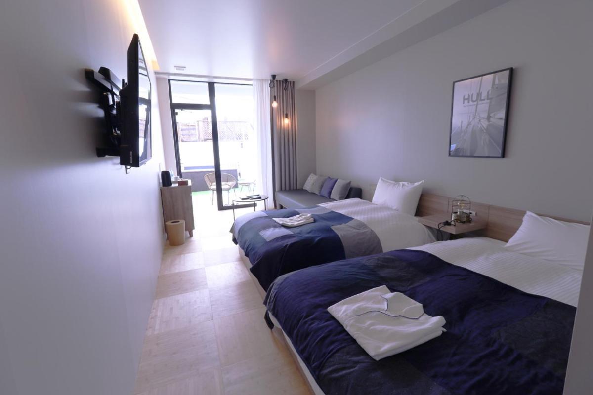 Hotel Osaka Hokko Marina Hull Exteriér fotografie