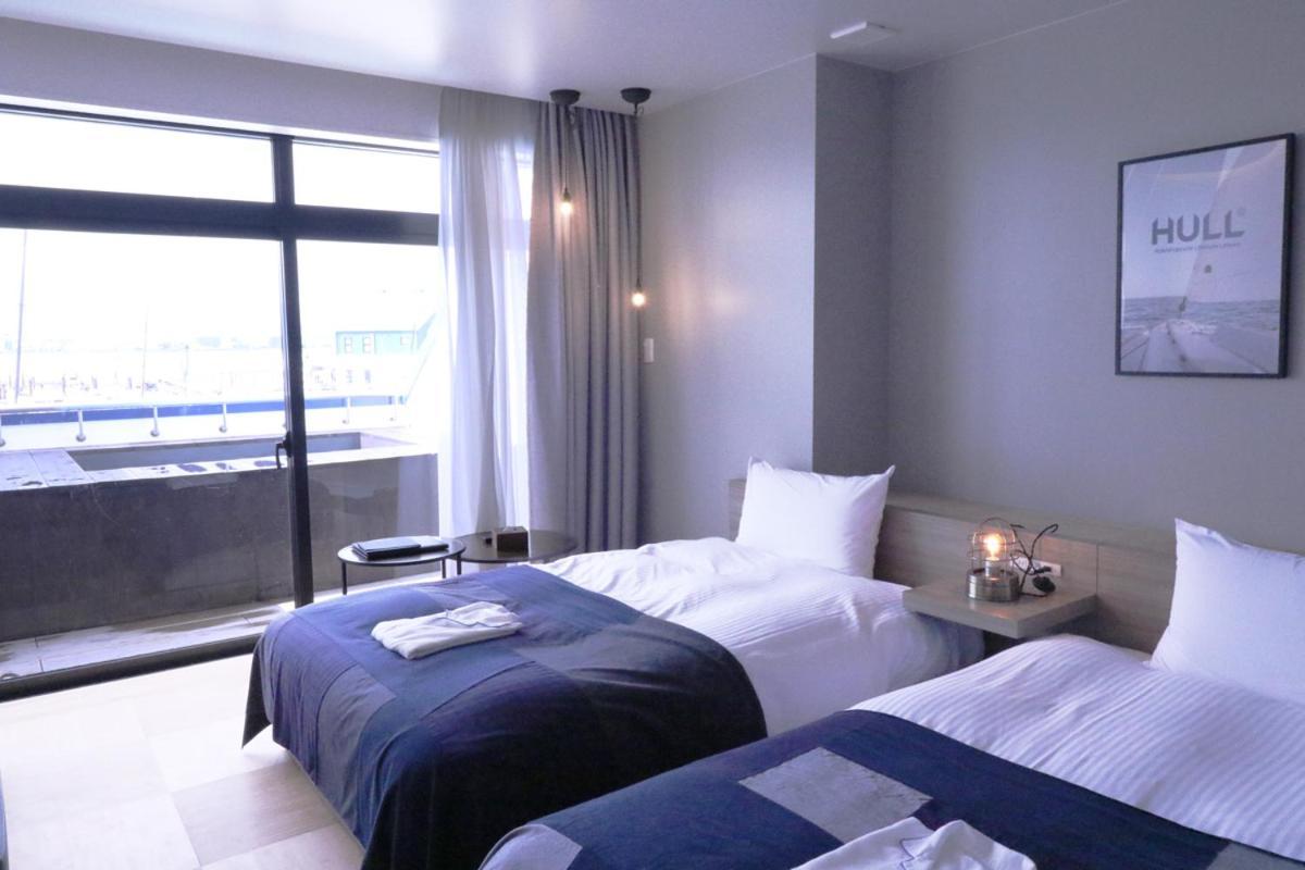 Hotel Osaka Hokko Marina Hull Exteriér fotografie