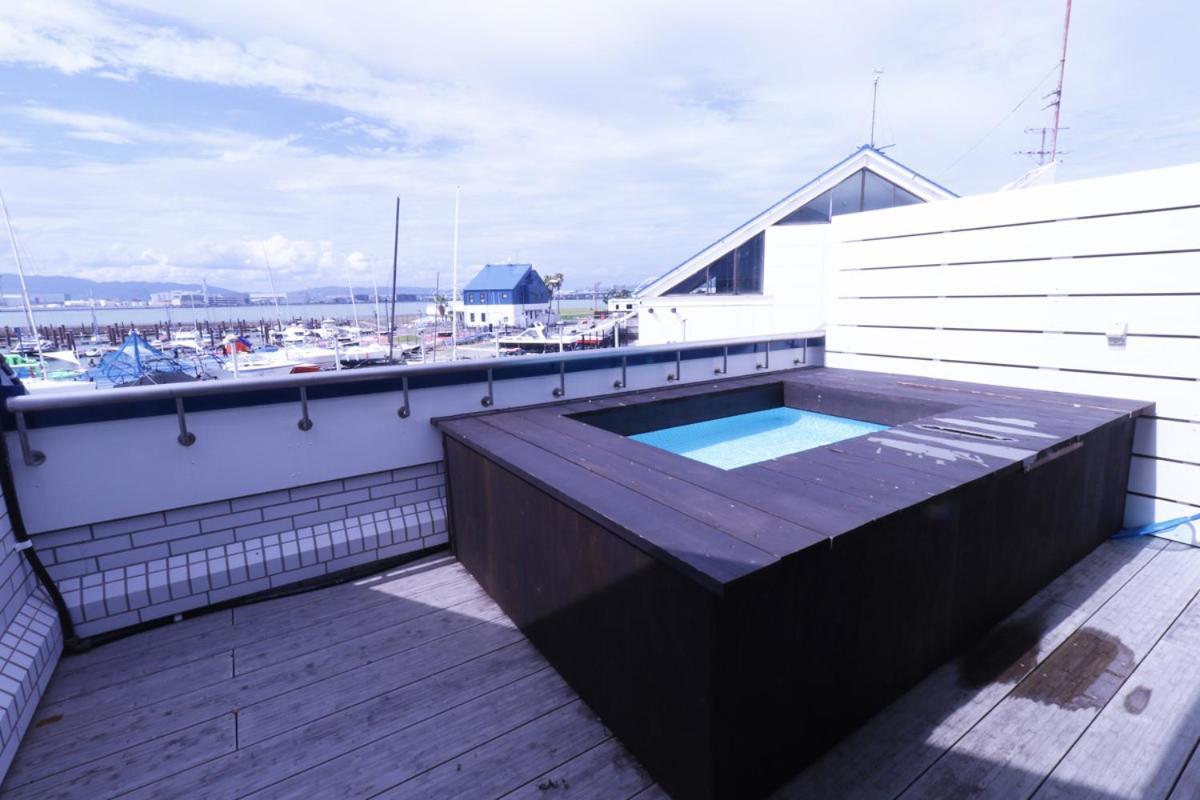 Hotel Osaka Hokko Marina Hull Exteriér fotografie